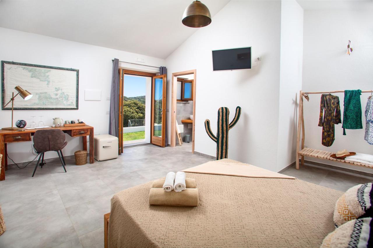 La Casa Di Memmi Suites & Rooms Santa Teresa Gallura Ngoại thất bức ảnh